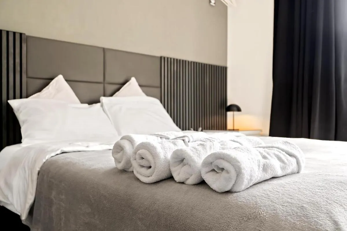 Smart City Apartment In Bestlage! Self Check-In, Neu! Keulen