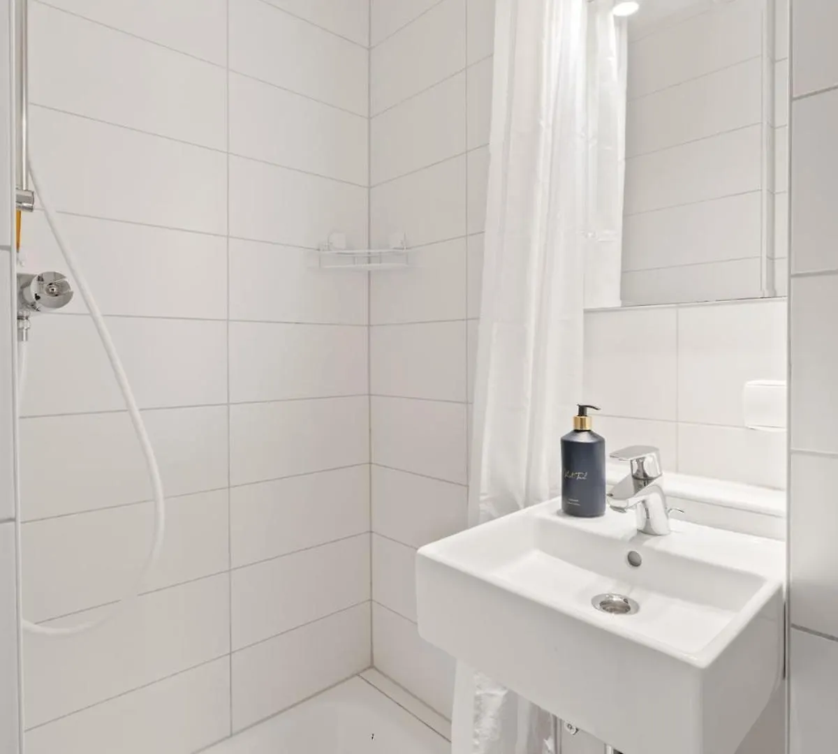 Smart City Apartment In Bestlage! Self Check-In, Neu! Keulen
